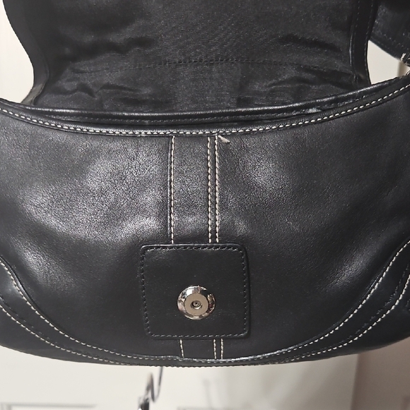 Coach EUC Y2K SOHO Black Leather Shoulder Bag - Picture 15 of 16